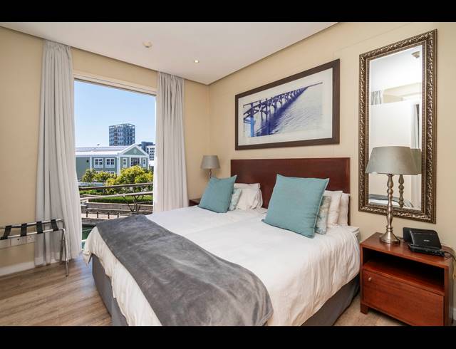 2 BEDROOM APARTMENT FOR SALE IN WATERFRONT